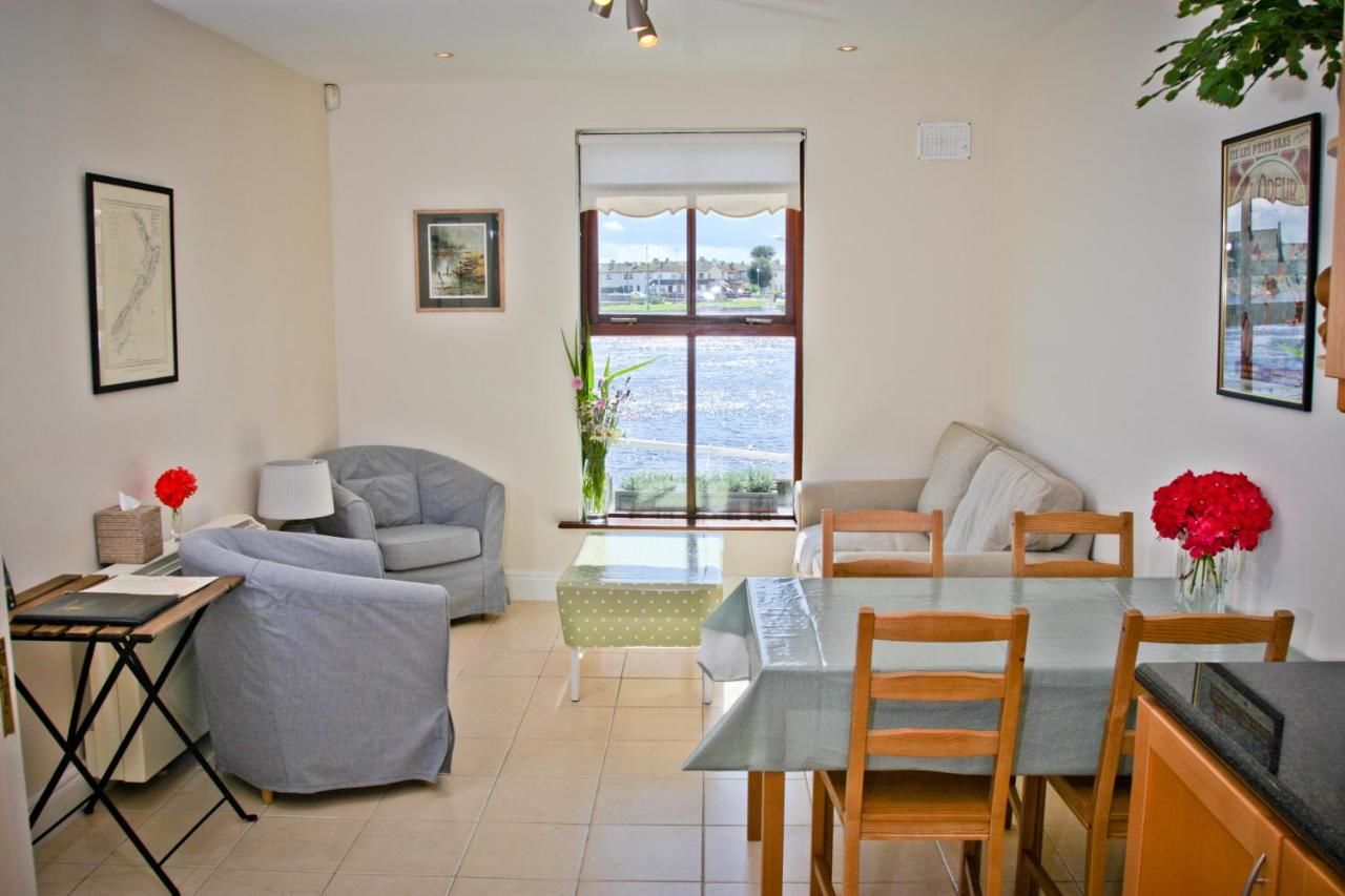 Отели типа «постель и завтрак» The Herons Rest Boutique Accommodation Голуэй