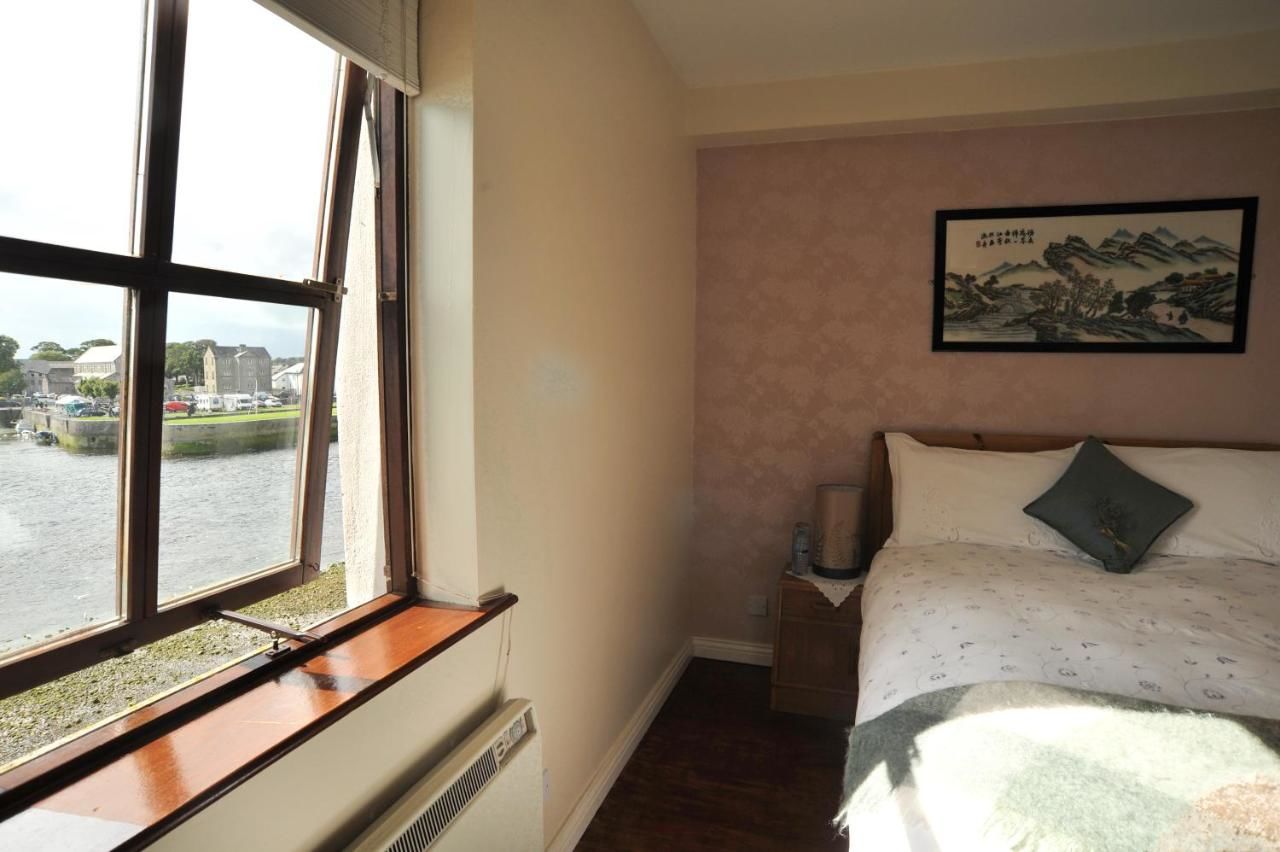 Отели типа «постель и завтрак» The Herons Rest Boutique Accommodation Голуэй